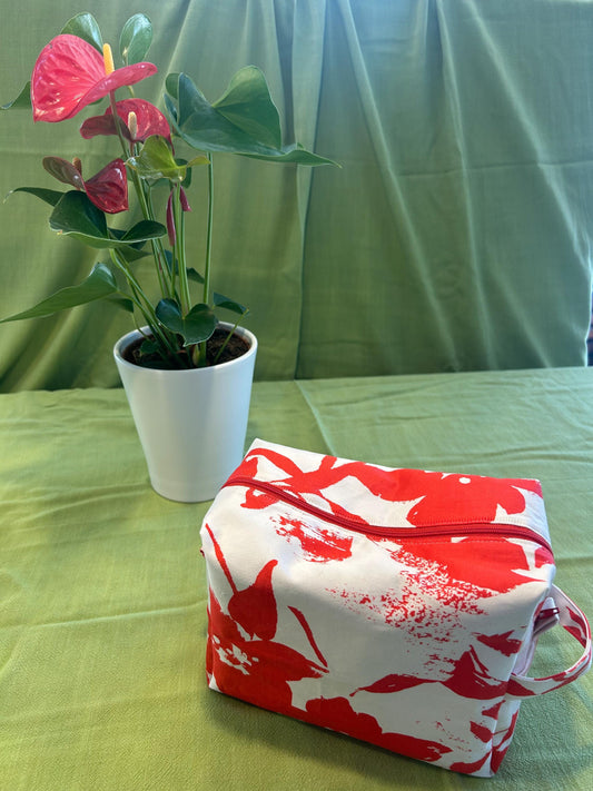 Handmade Red Floral Boxy Makeup Bag: Medium Zipper Pouch