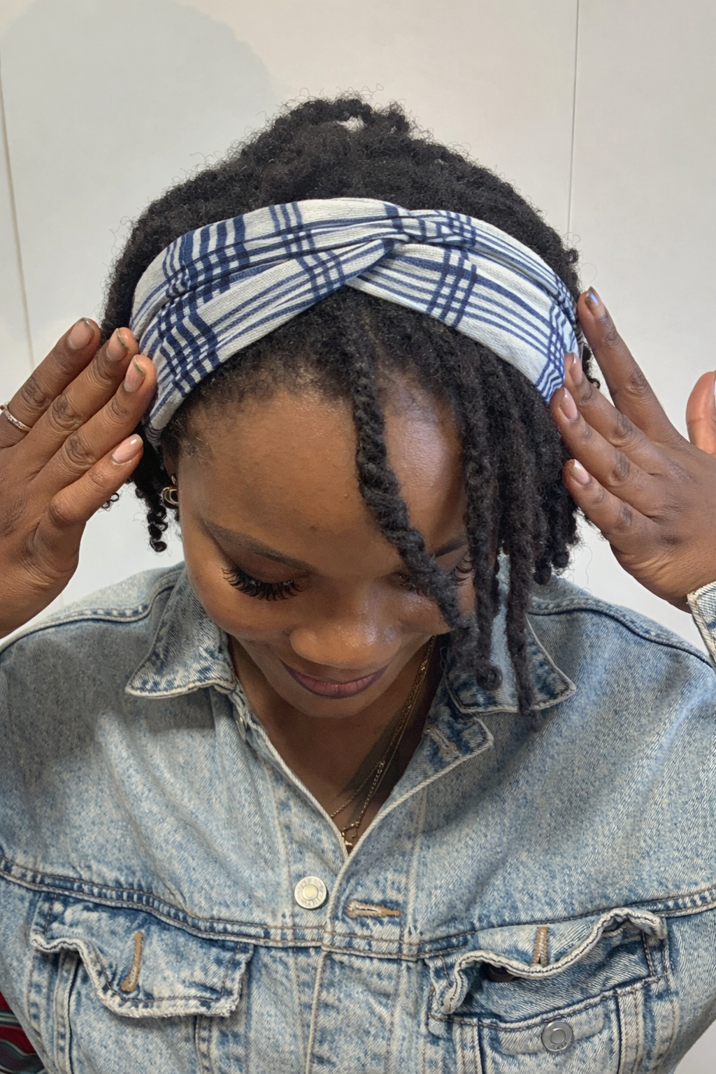 Knotted Headband-Checked Blue White