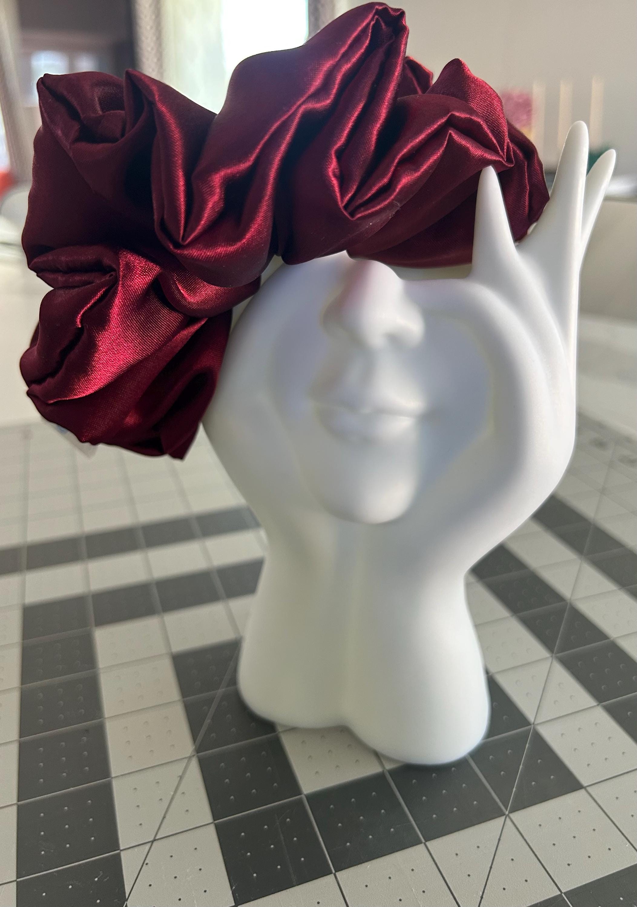 Scrunchie Satin XXL - Soft Hair Tie - Handmade in Canada