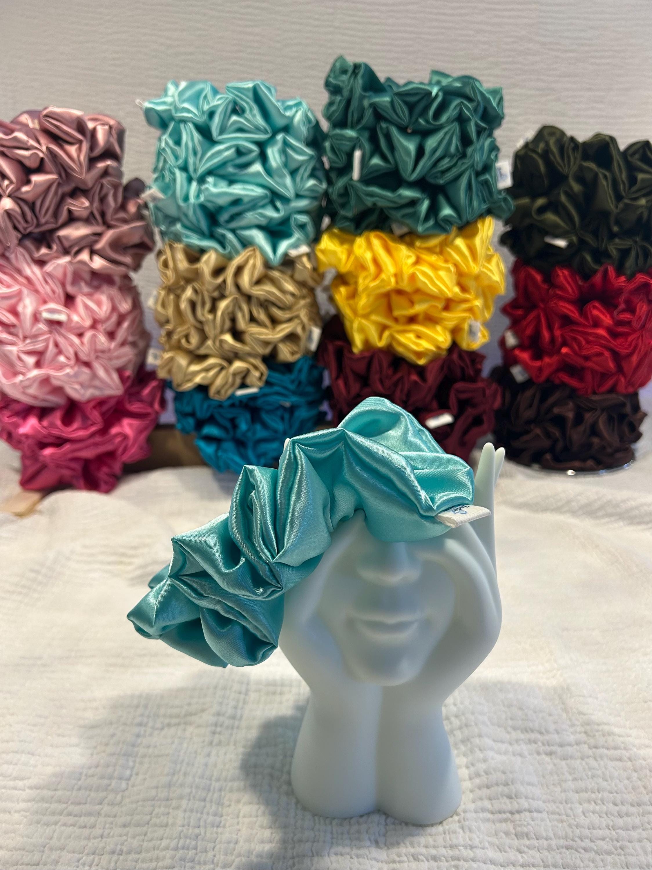 Scrunchie Satin XXL - Soft Hair Tie - Handmade in Canada