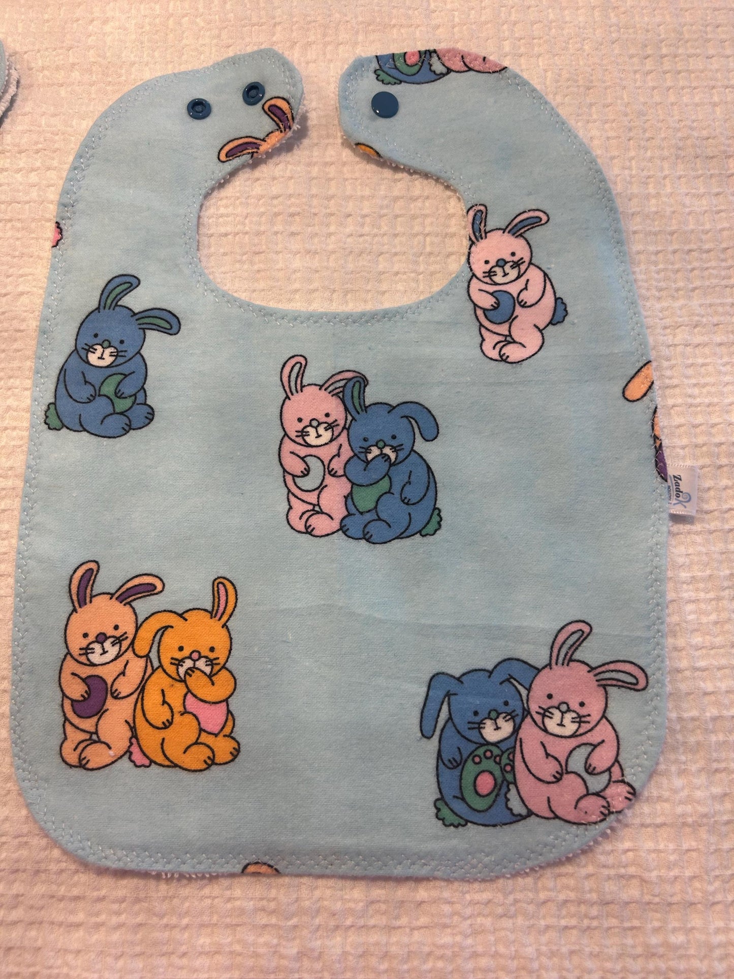 Baby Bib (0-3 Years) - Cotton Flannel (12.5x8.5 inch) - Handmade in Canada