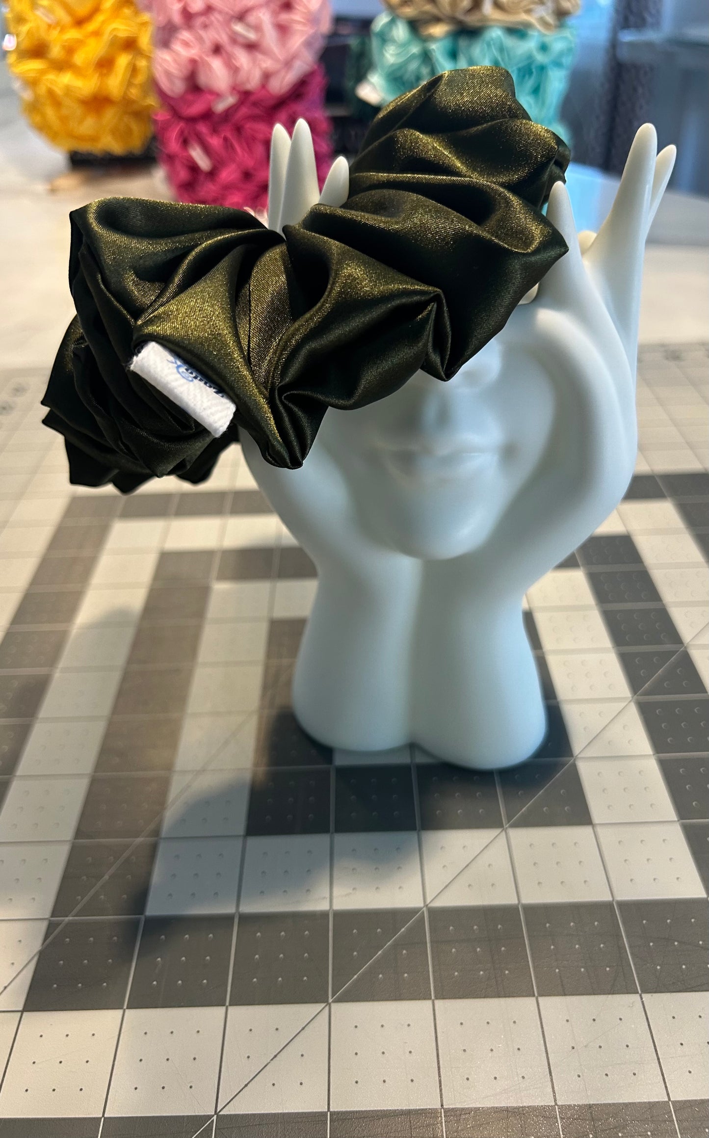 Scrunchie Satin XXL - Soft Hair Tie - Handmade in Canada