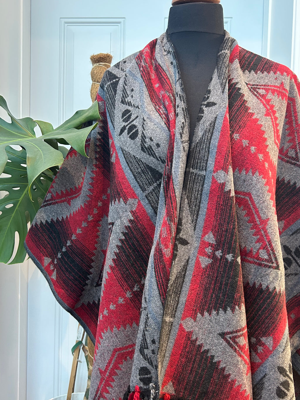 Poncho - Grey & Red Geometric | Reversible Wool-Blend