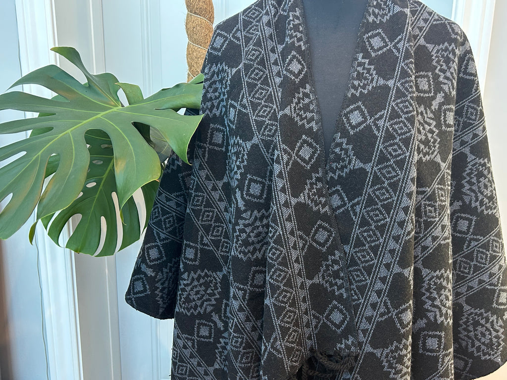 Poncho -  Black & Grey | Reversible Wool-Blend