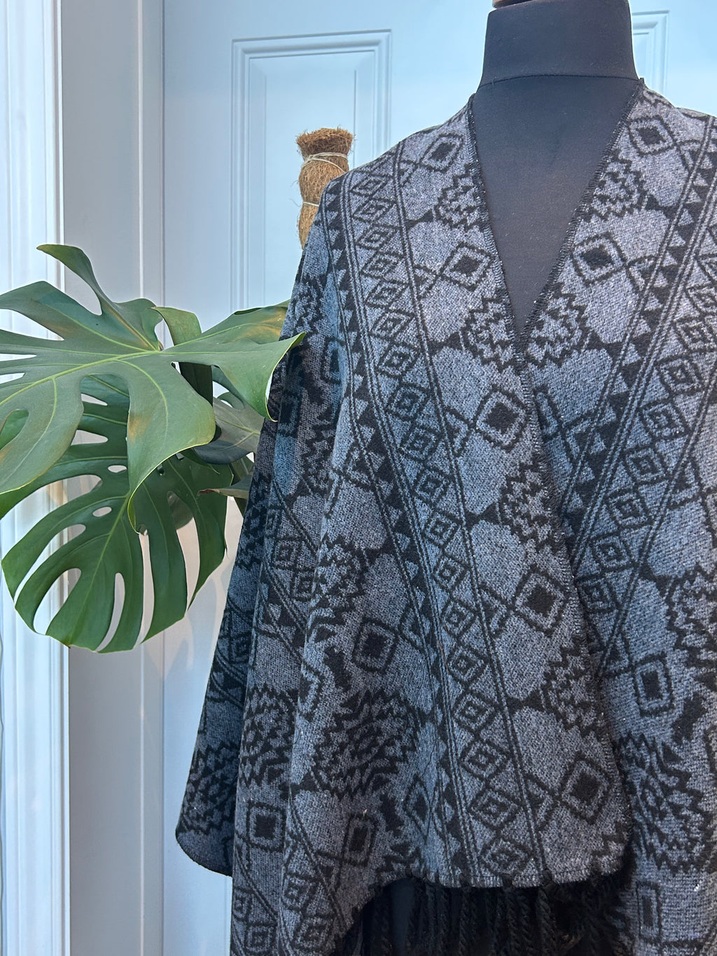 Poncho -  Black & Grey | Reversible Wool-Blend