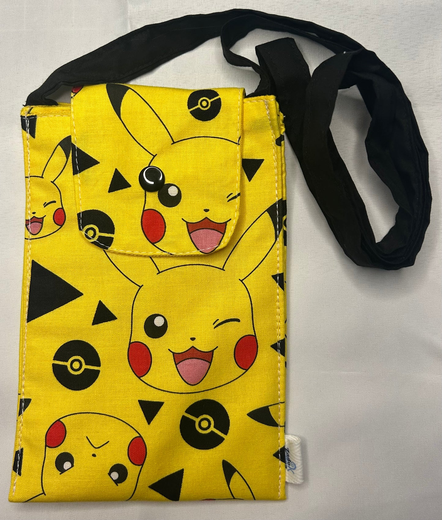 Pikachu Pokemon Crossbody bag with 7 pockets