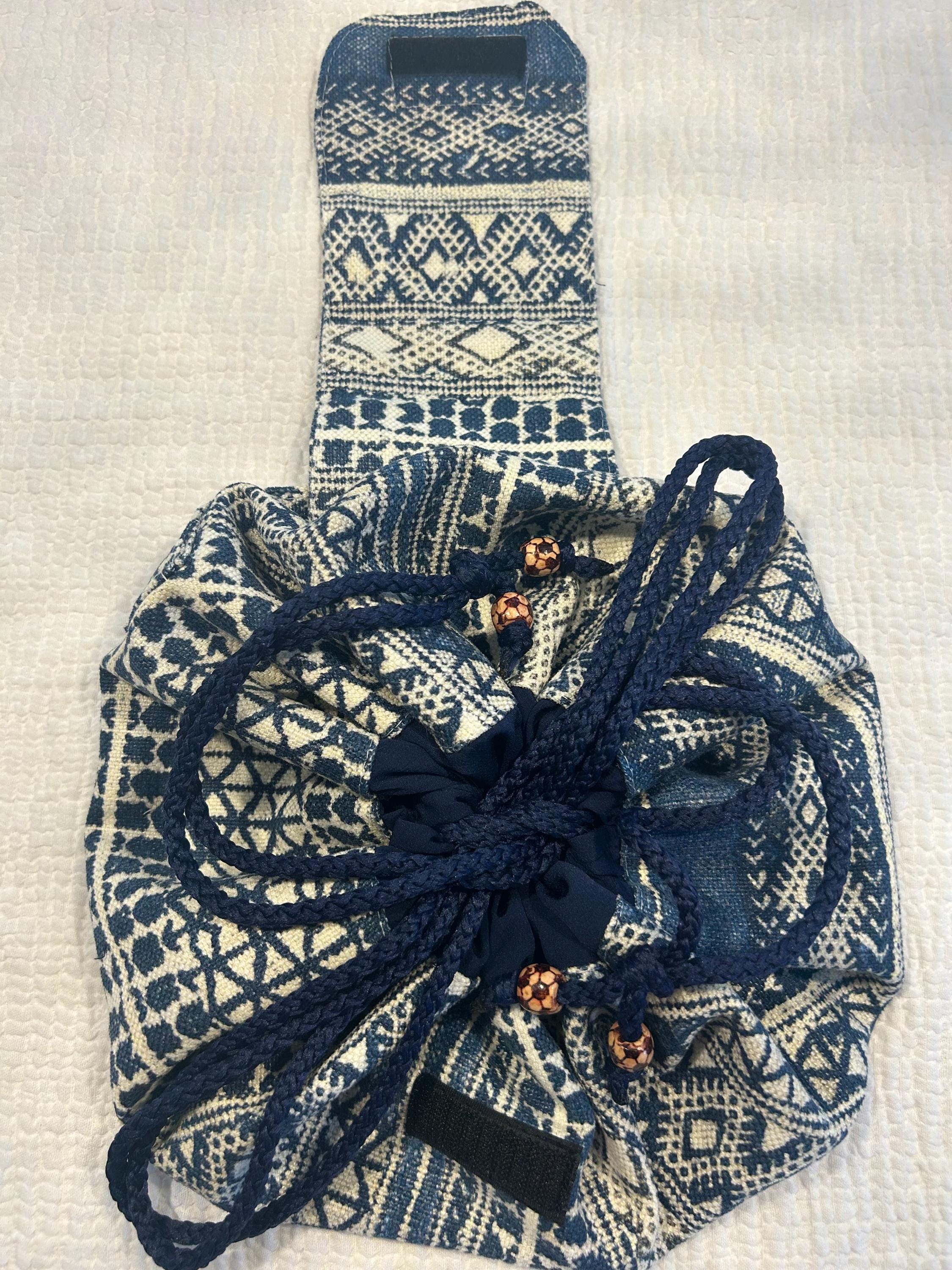 Handmade HAKAN design Makeup Bag: Drawstring Cosmetic Organizer