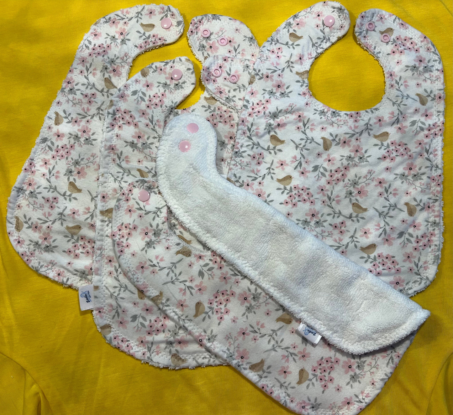 Baby Bib (0-3 Years) - Cotton Flannel (12.5x8.5 inch) - Handmade in Canada
