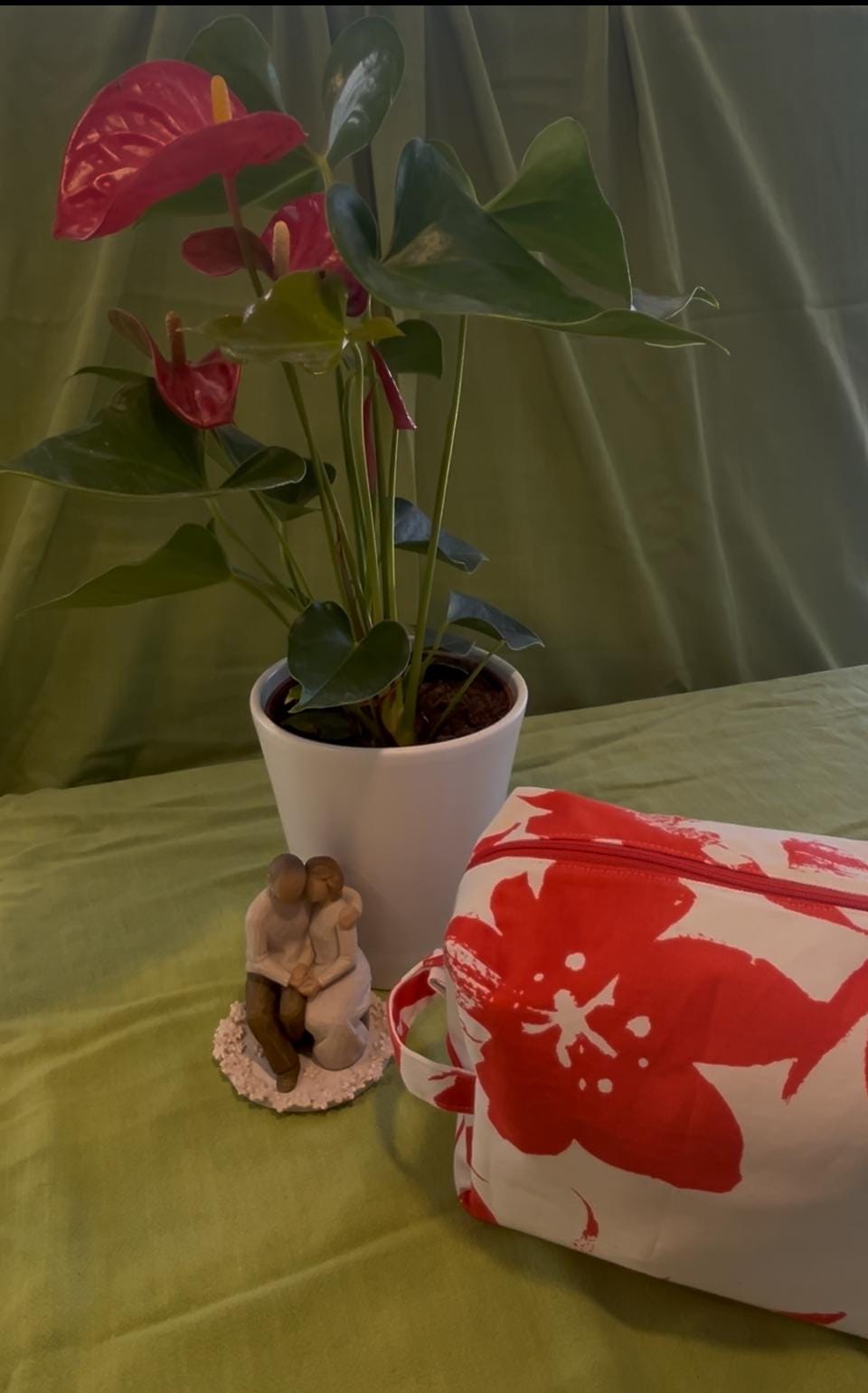 Handmade Red Floral Boxy Makeup Bag: Medium Zipper Pouch